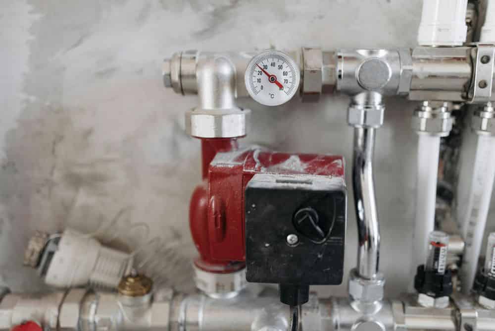 Thermostat Installation & Replacement image