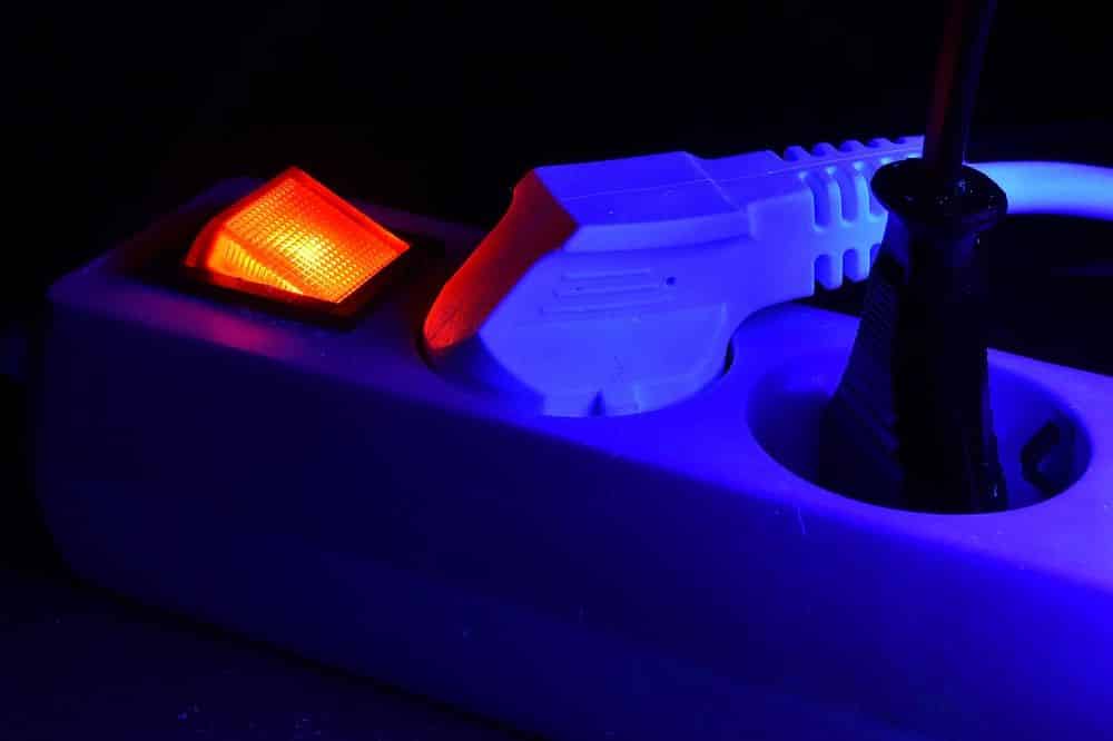 UV Light Installation & Replacement image