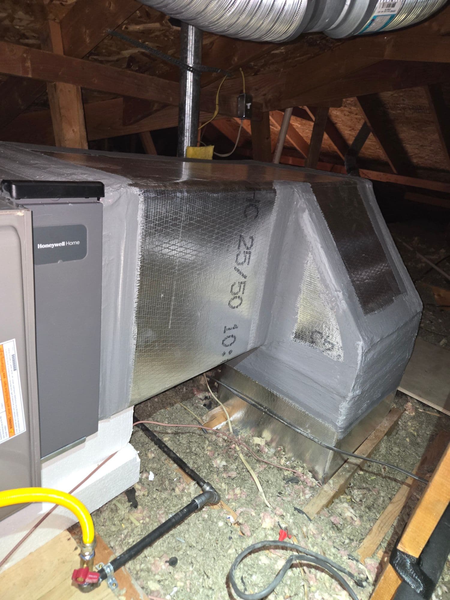 Gallery photos for Efficient HVAC Upgrade with 19 SEER Dual Fuel System: Image #8
