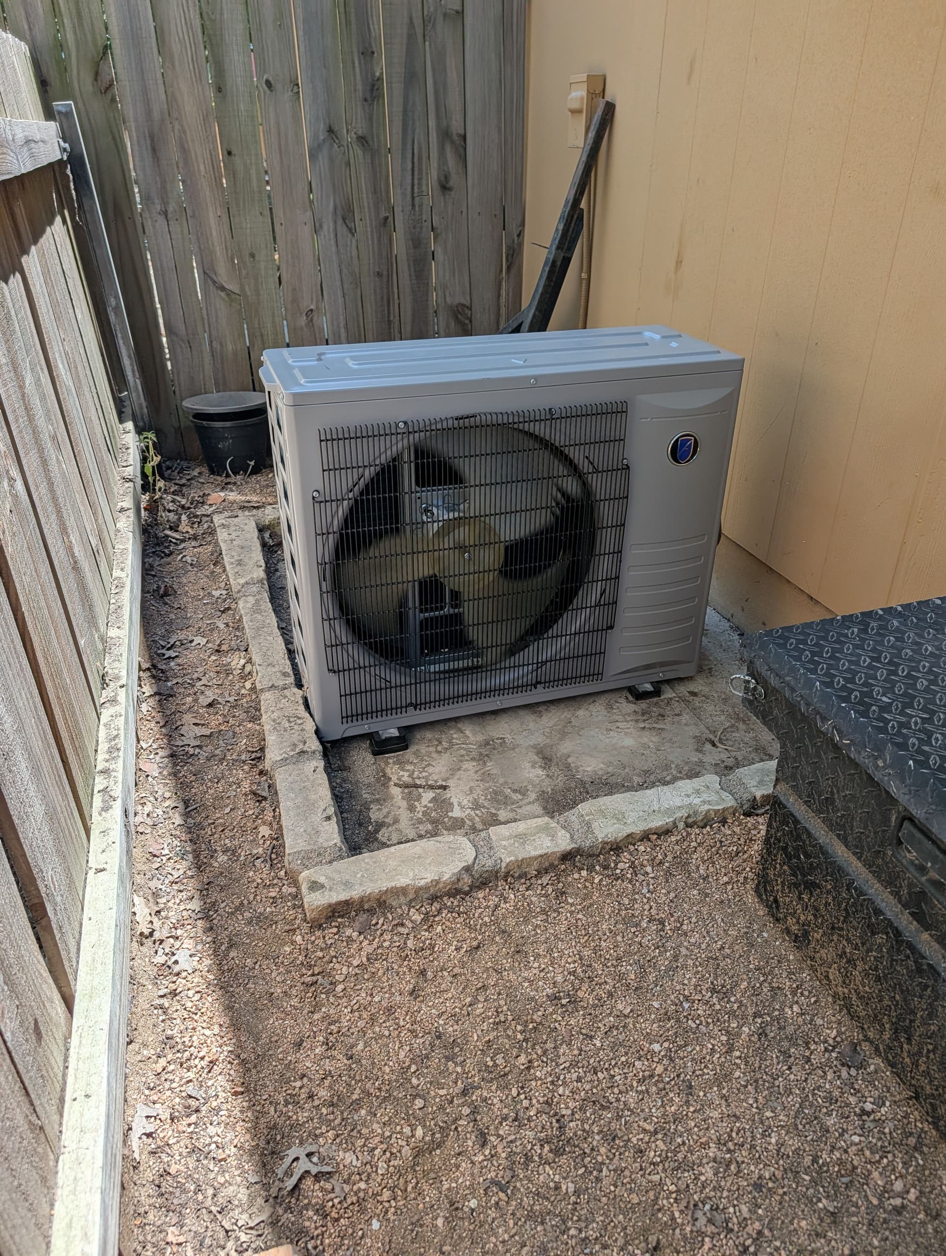 Gallery photos for Friedrich Heat Pump System Installed Right the First Time: Image #2