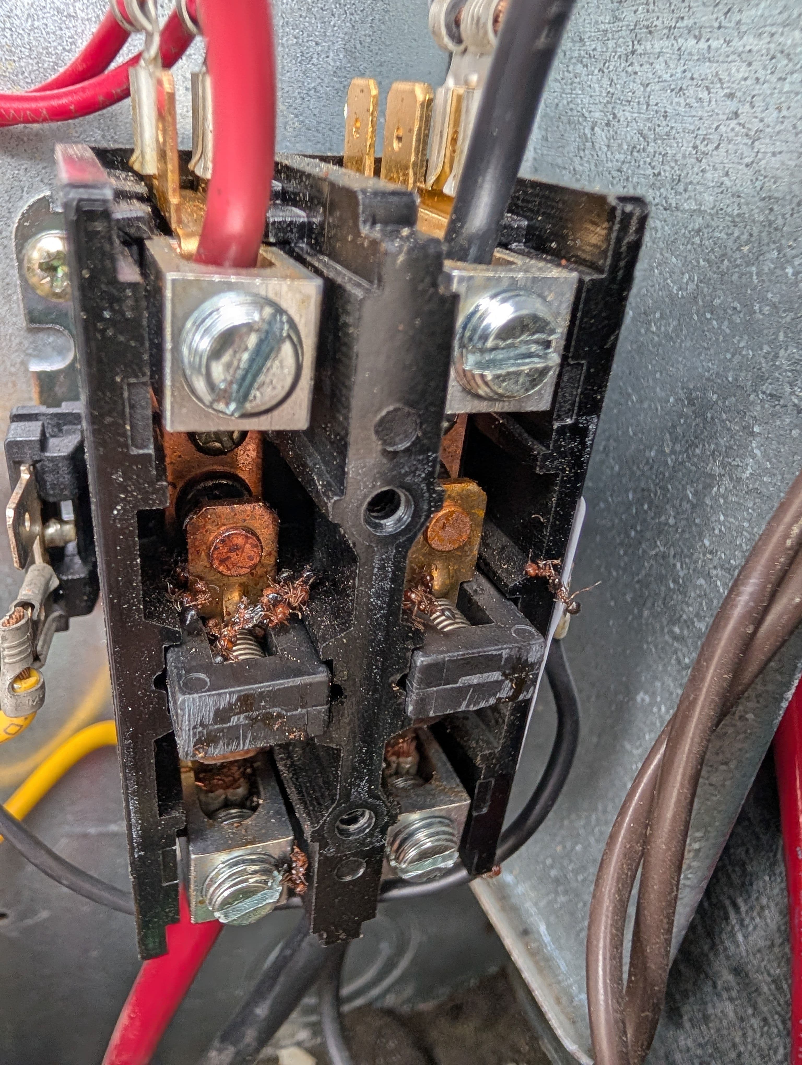 Project Rooftop Units, Furnaces, Outdoor AC Systems - We Handle It All image