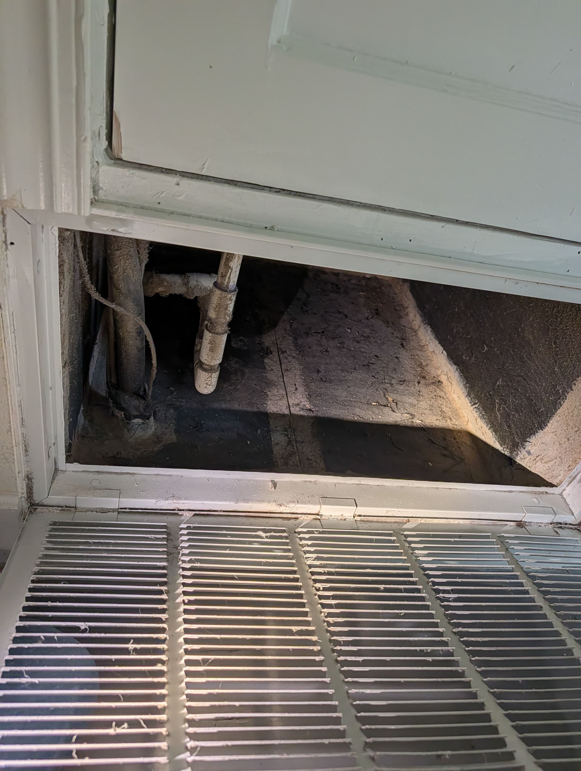 Gallery photos for Why Surge Protection and Duct Cleaning Matter for Your HVAC: Image #2