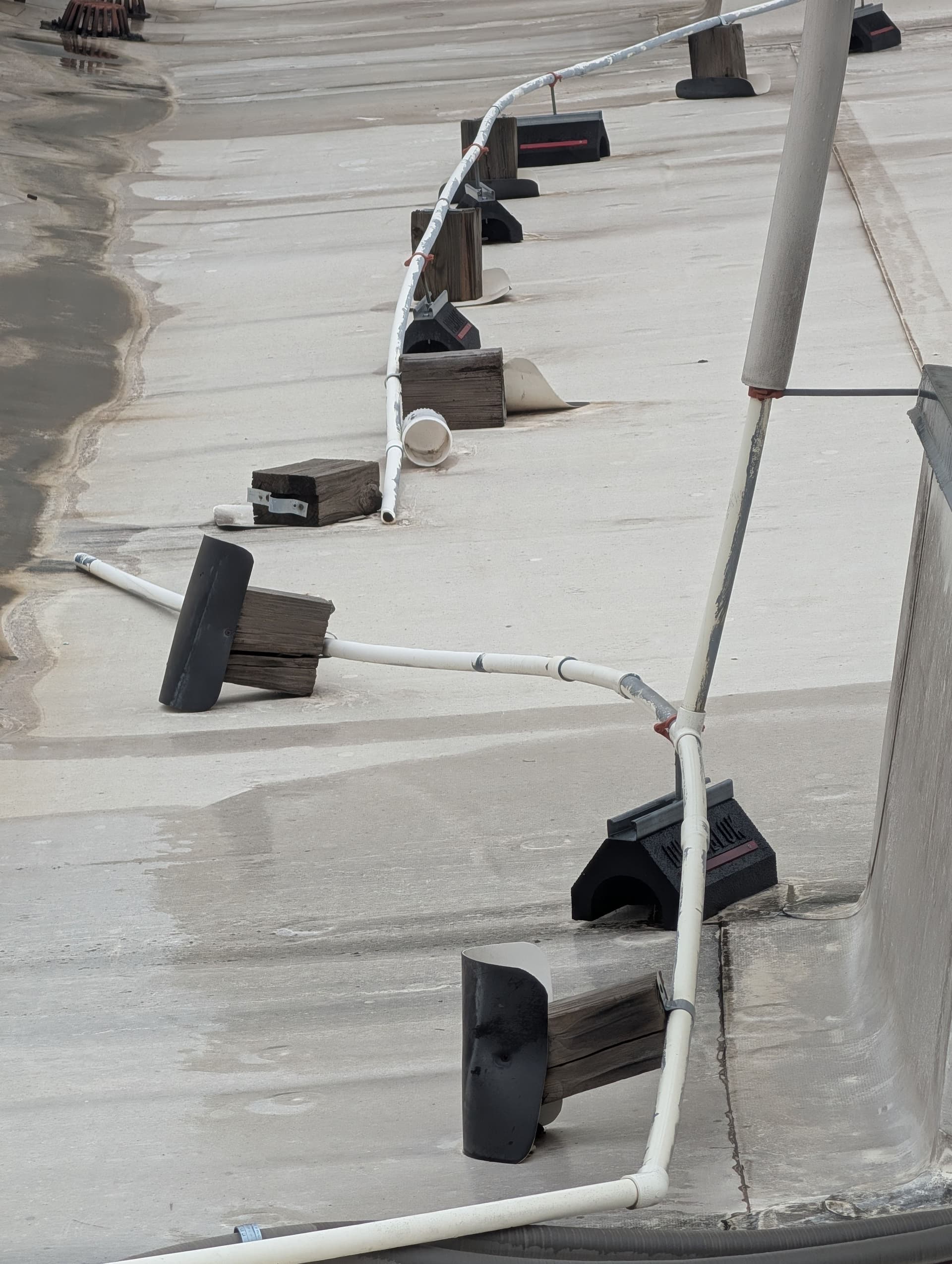 Gallery photos for Commercial RTU Service - Bad drain circuits worn parts and clogged filters: Image #1