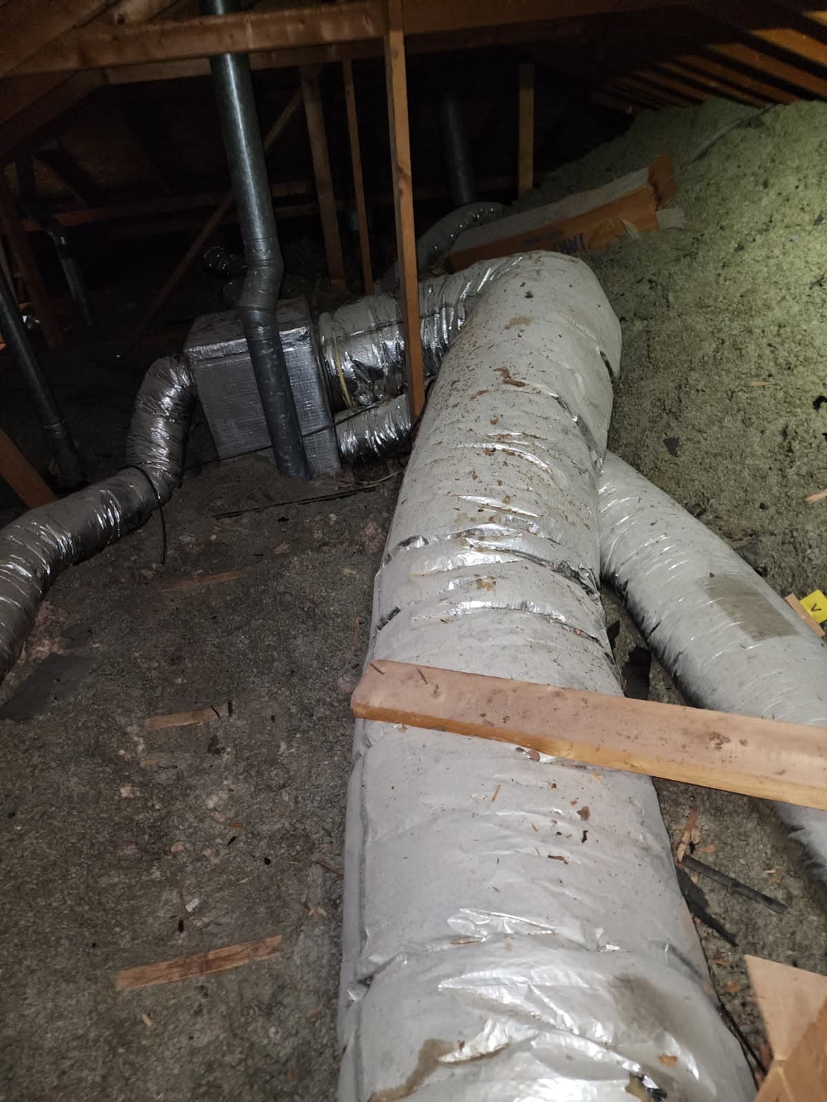 Optimize Your HVAC System with Professional Duct Insulation image