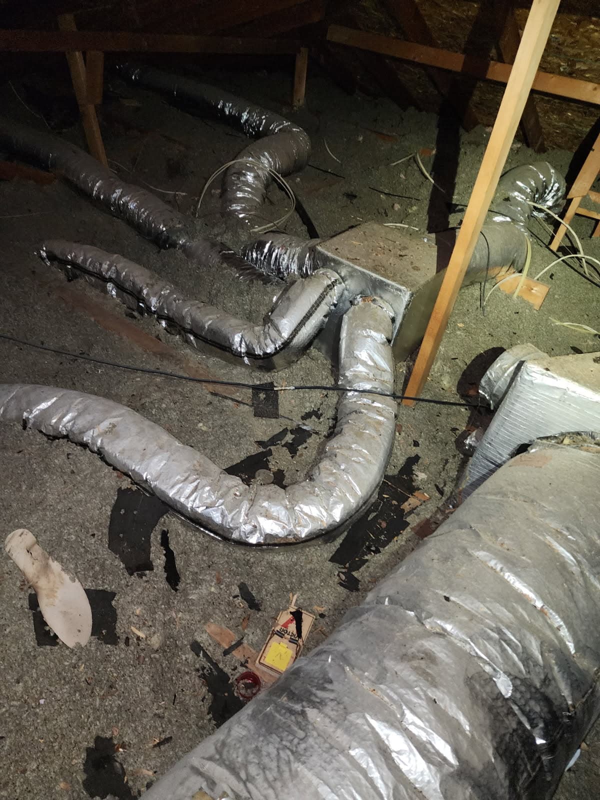 Gallery photos for Optimize Your HVAC System with Professional Duct Insulation: Image #2