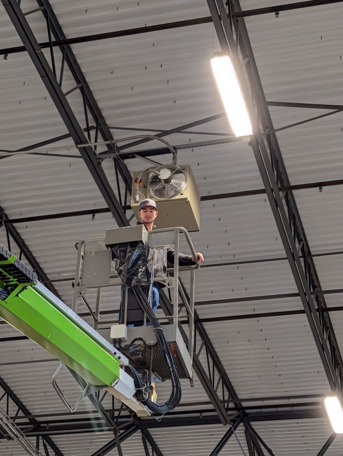 Project Warehouse Heating Maintenance in Action image