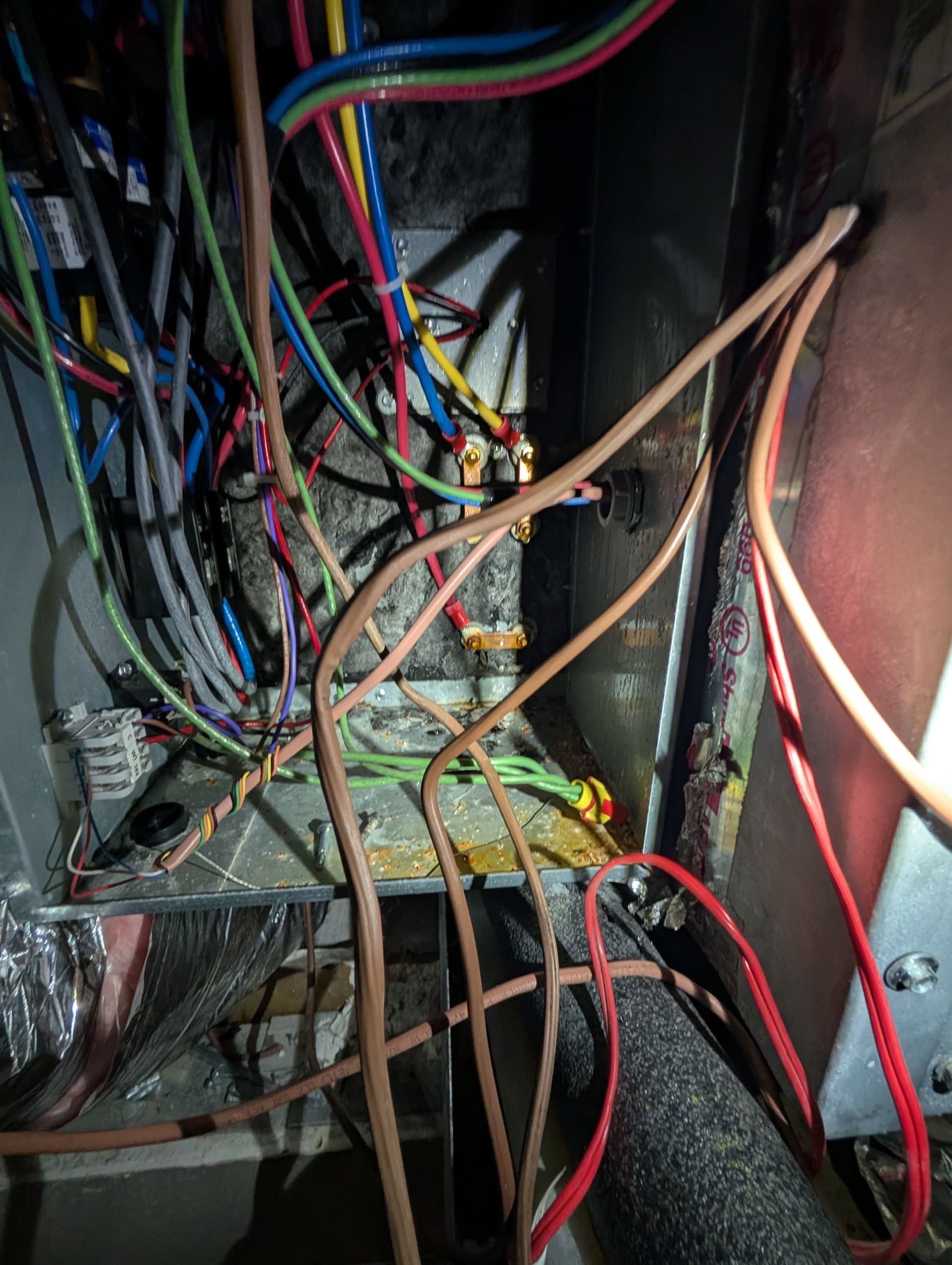 Gallery photos for Commercial HVAC Ductwork and Airflow Problems We Actually Fixed: Image #5