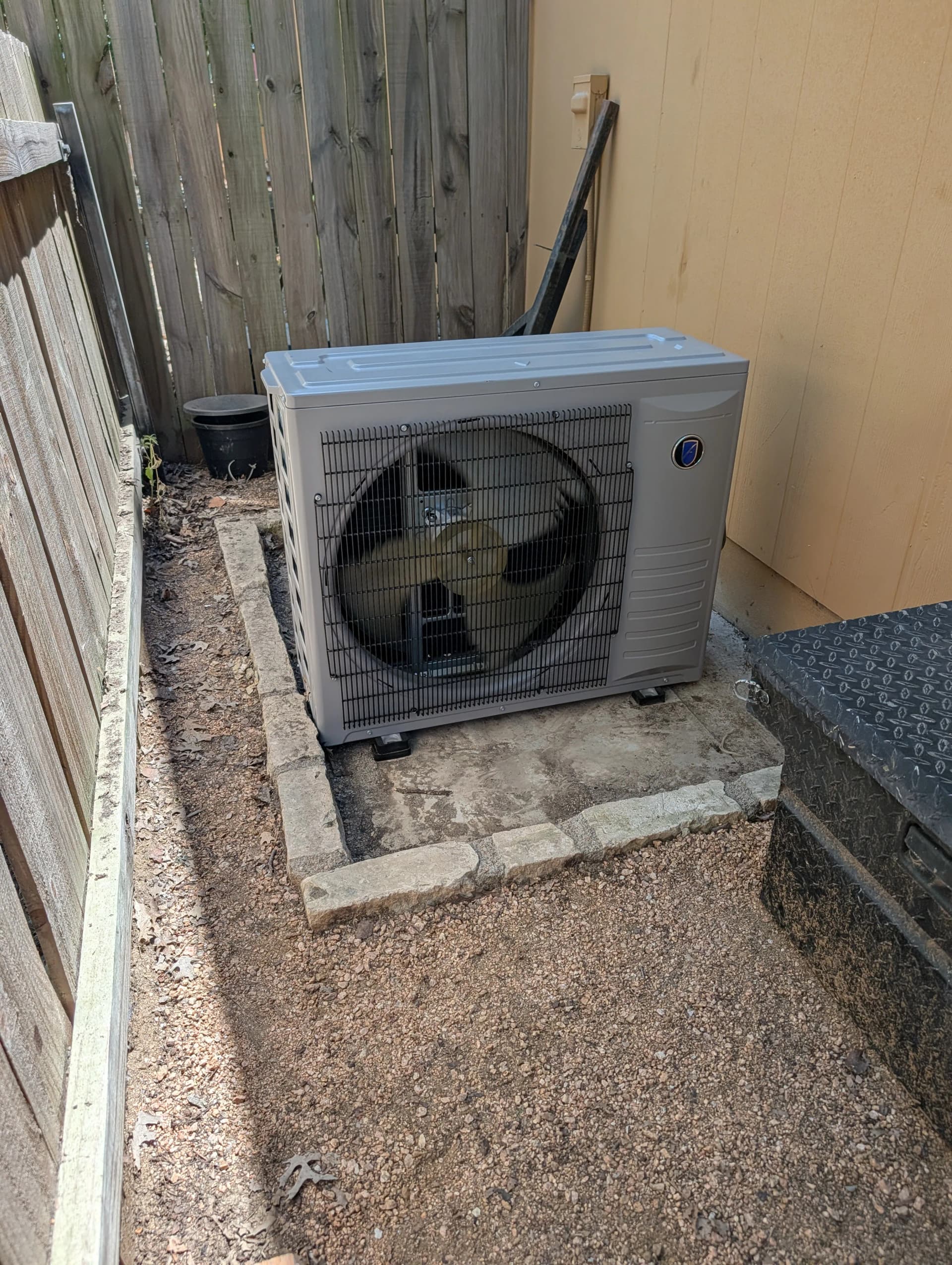 Gallery photos for High-Efficiency Heat Pump Install in Jarrell TX: Image #2